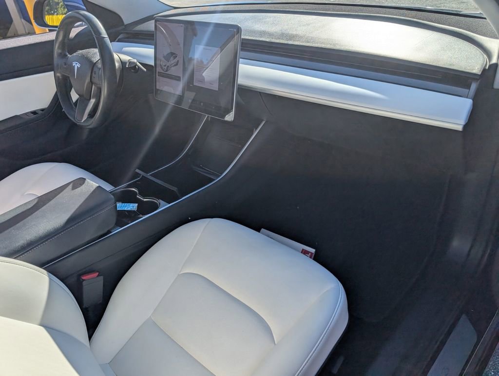 Used 2018 Tesla Model 3 Long Range image 17