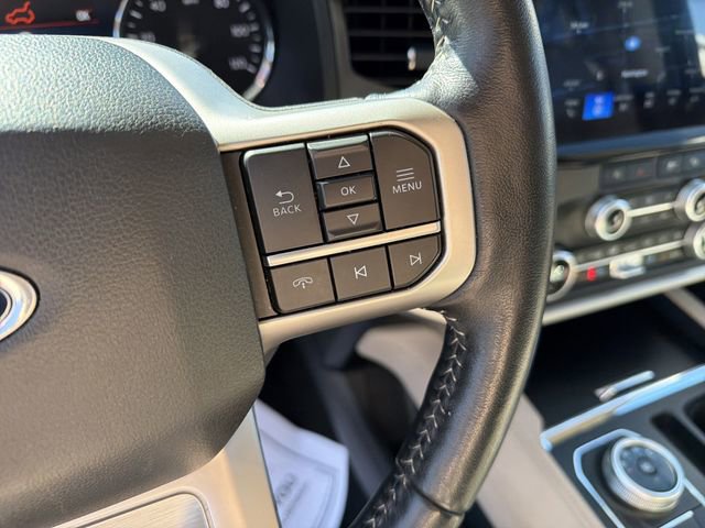Used 2024 Ford Expedition Max XLT image 19