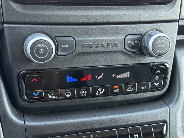 Used 2025 RAM ProMaster 3500 w/ Convenience Group FWD image 19