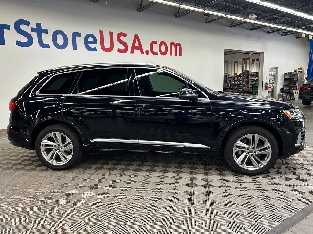 Used 2020 Audi Q7 3.0T Premium Plus w/ Premium Plus Package AWD/4WD image 9