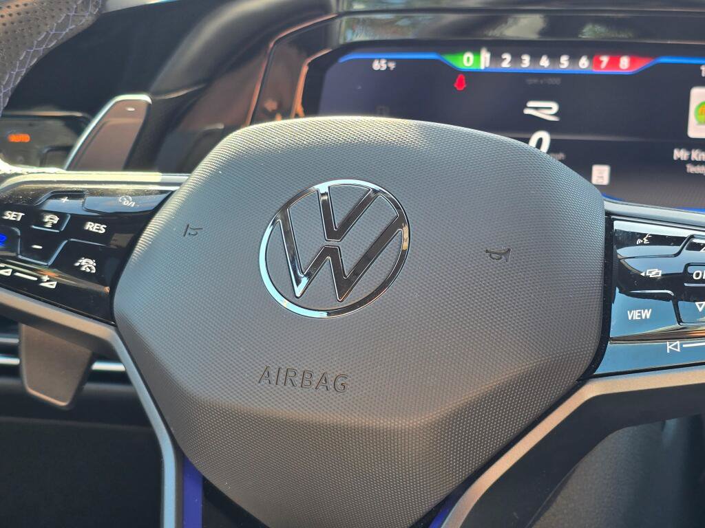 Used 2024 Volkswagen Golf R AWD/4WD image 28