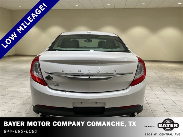 Used 2015 Lincoln MKS w/ Equipment Group 101A image 4