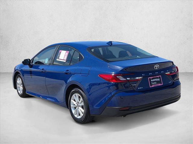 Used 2025 Toyota Camry LE FWD image 7