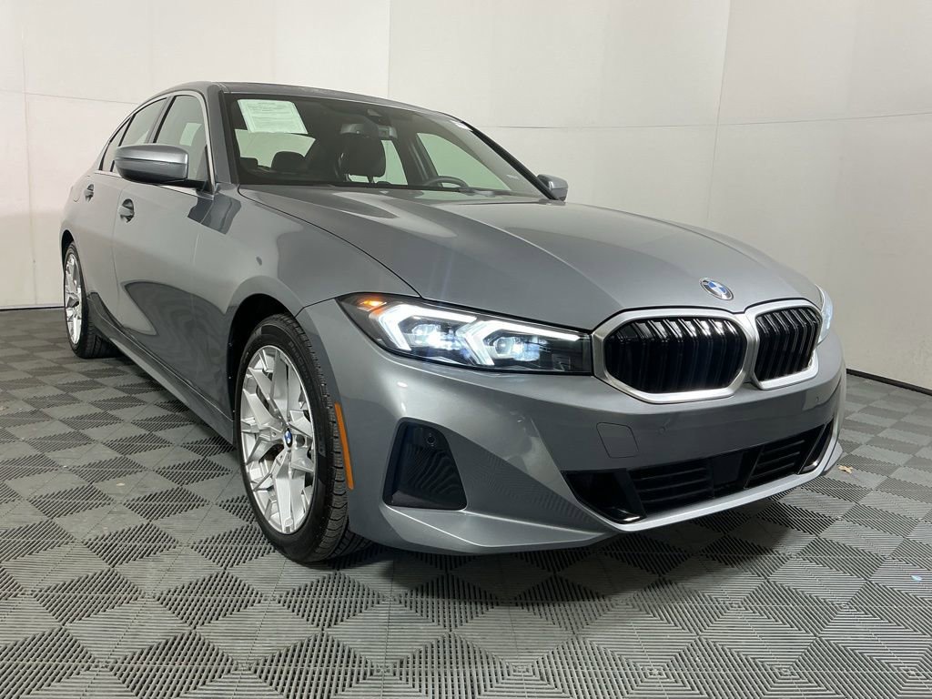 Certified 2025 BMW 330i Sedan w/ M Sport Package RWD image 4
