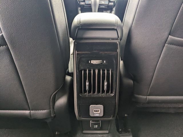 New 2025 Jeep Compass Limited w/ Sun & Sound Group image 11