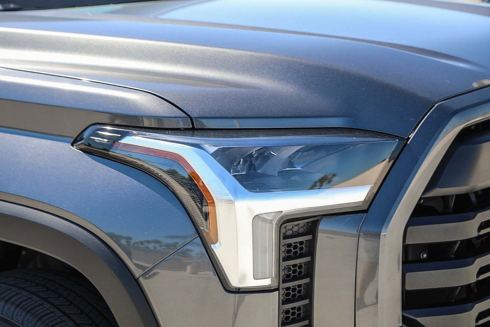 Used 2024 Toyota Tundra SR5 w/ SR5 Convenience Package image 8