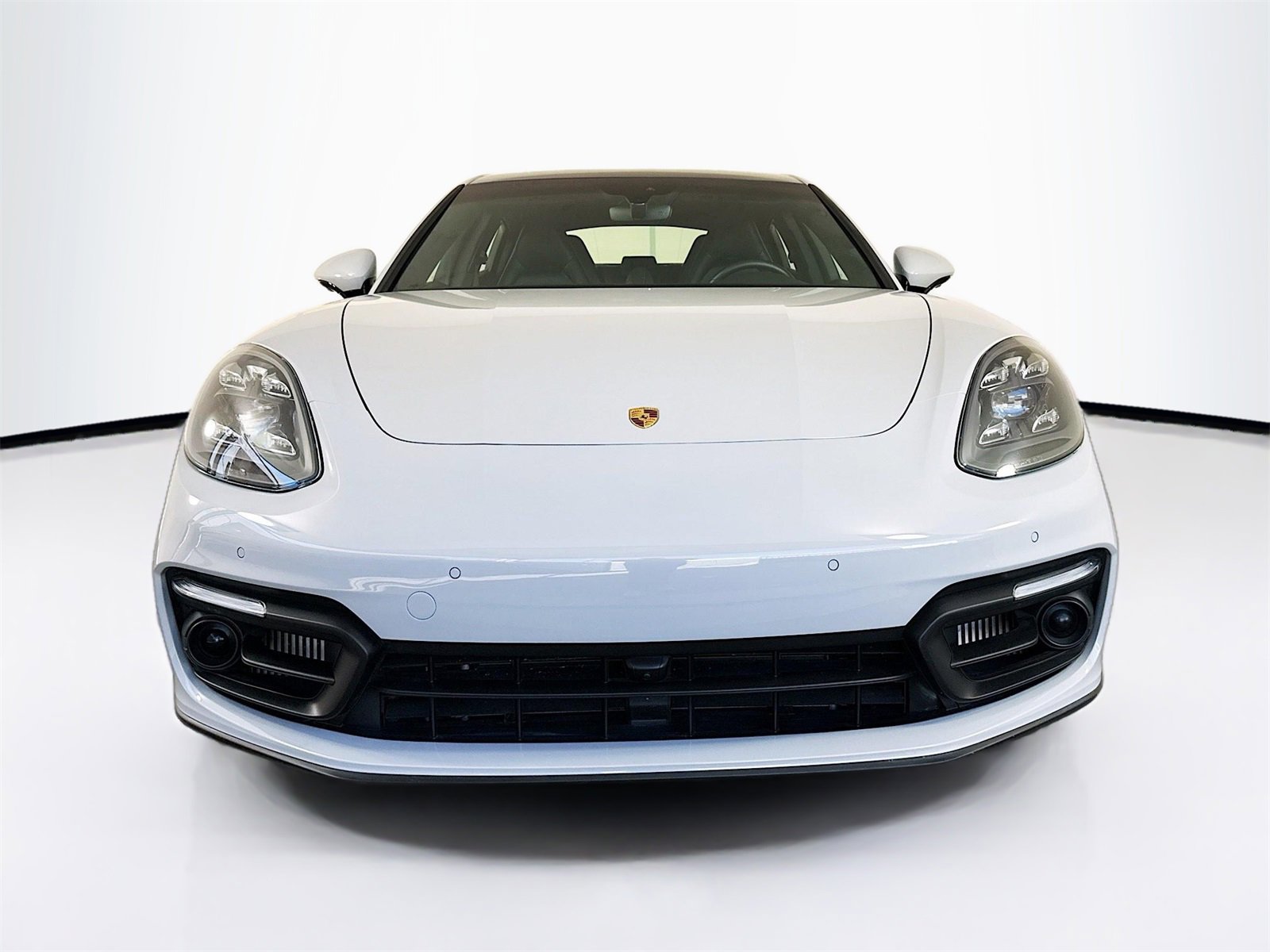 Used 2022 Porsche Panamera Platinum Edition image 6