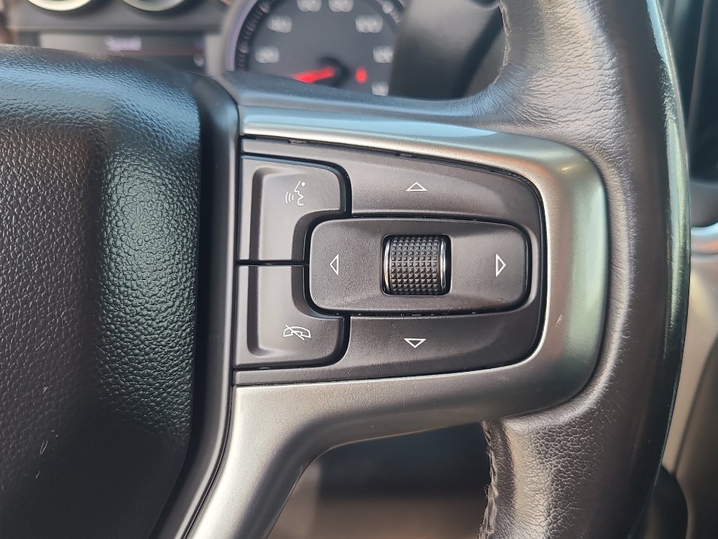 Used 2019 Chevrolet Silverado 1500 LT Trail Boss AWD/4WD image 31