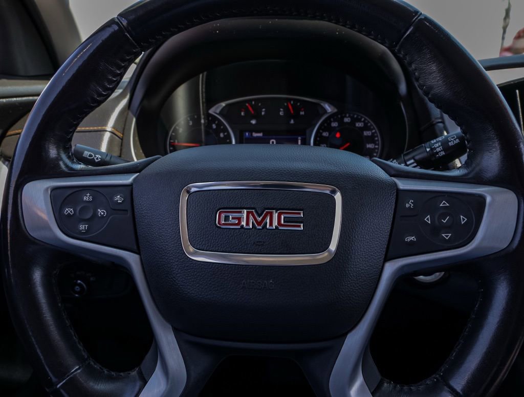 Used 2021 GMC Terrain SLE image 24