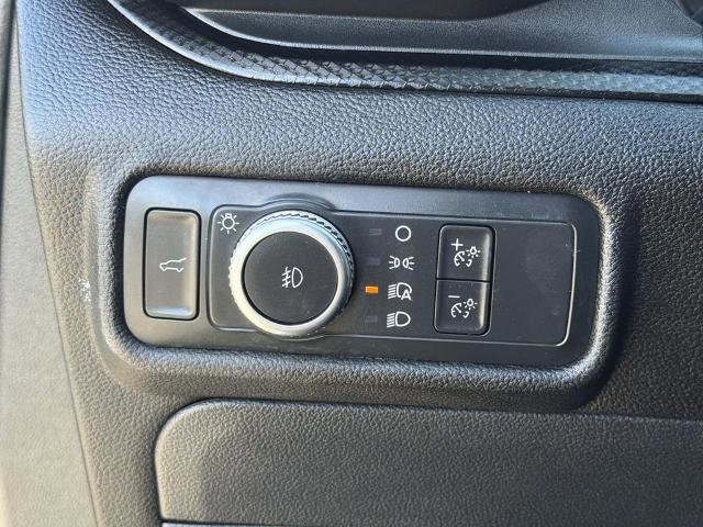 Certified 2022 Ford Explorer ST-Line w/ Class IV Trailer Tow Package image 17