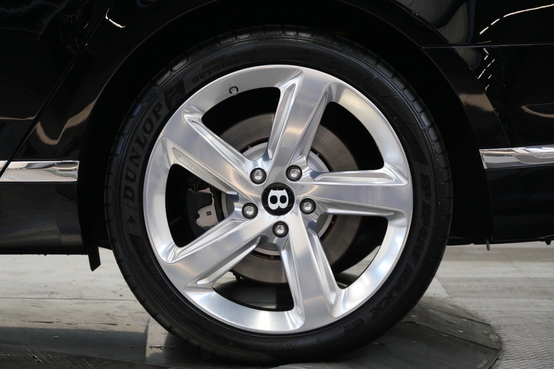 Used 2020 Bentley Mulsanne Speed RWD image 11