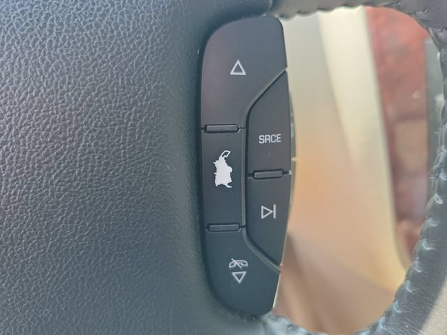 Used 2009 Chevrolet Impala LT w/ Luxury Edition Package FWD image 17