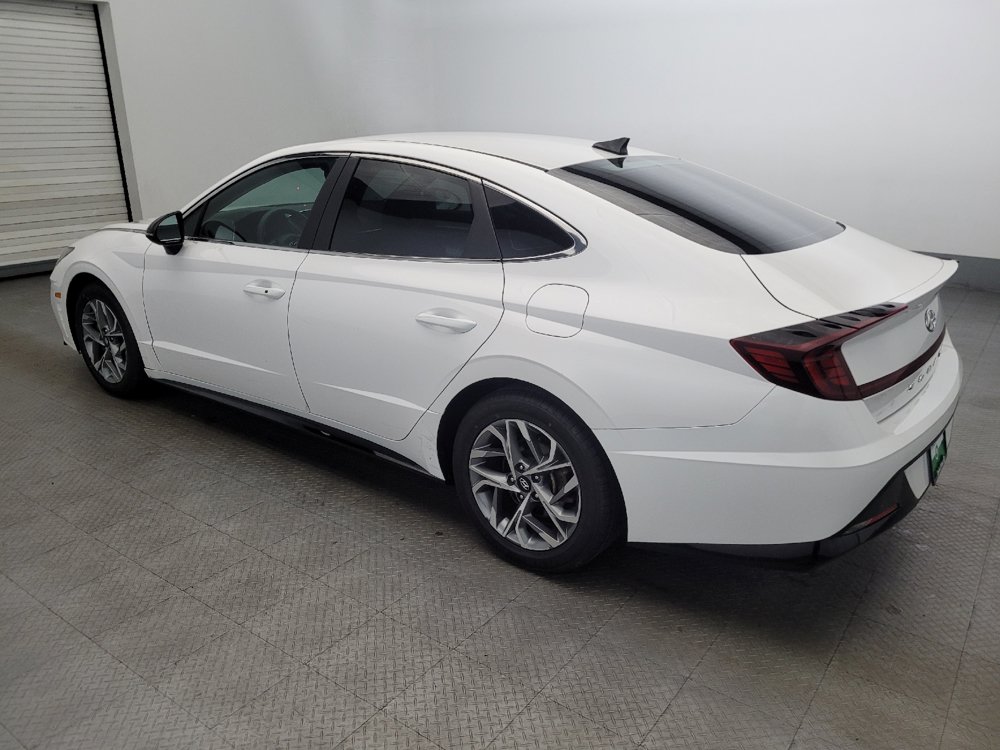 Used 2023 Hyundai Sonata SEL w/ Cargo Package FWD image 3