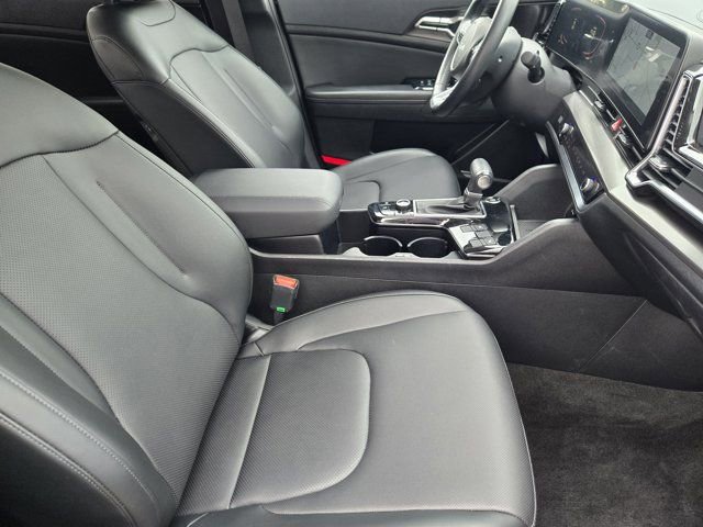 Certified 2024 Kia Sportage EX FWD image 13