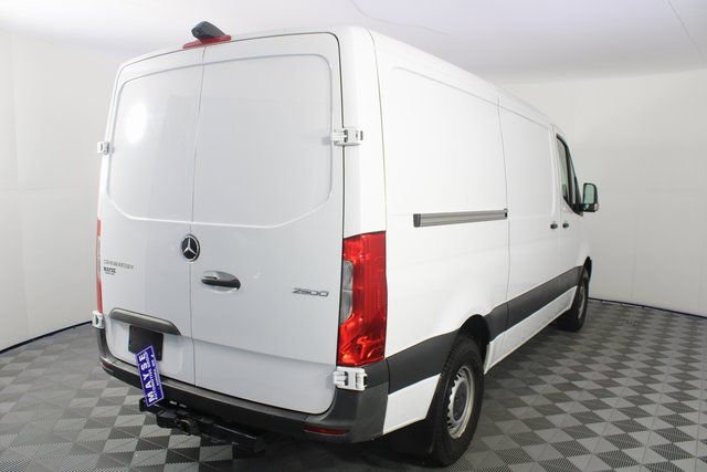 Used 2021 Mercedes-Benz Sprinter 144 Cargo image 19