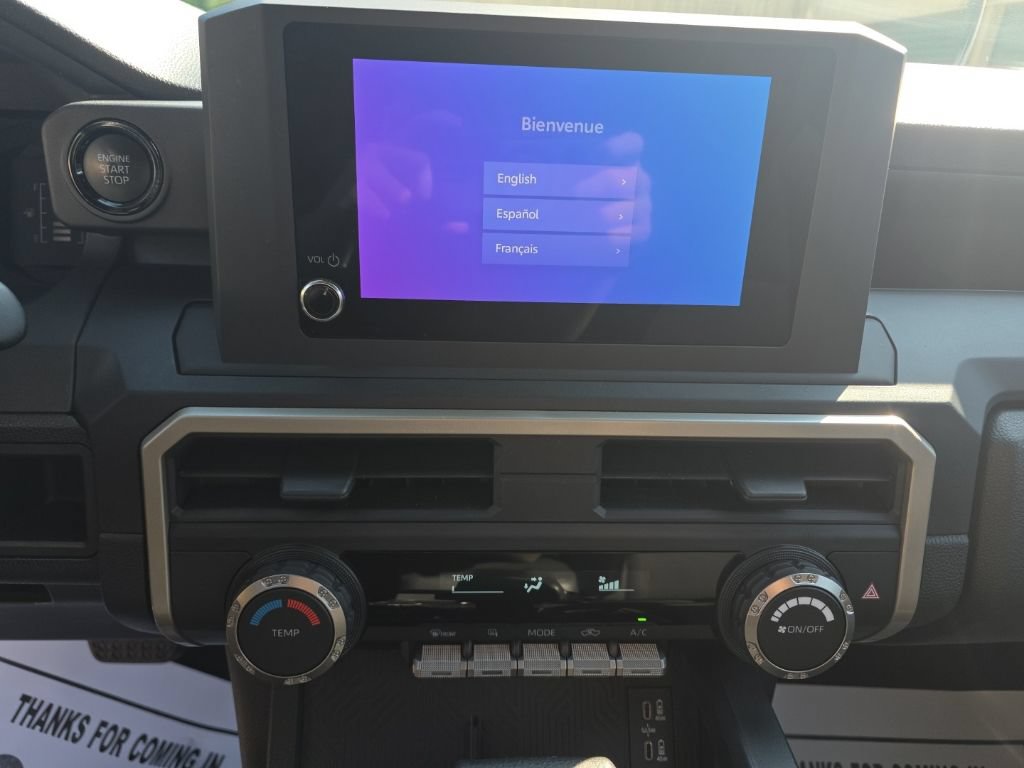Certified 2024 Toyota Tacoma SR AWD/4WD image 21
