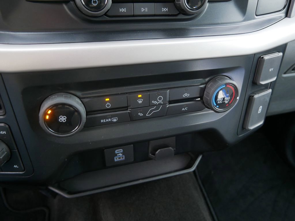 Certified 2022 Ford F150 XLT w/ Trailer Tow Package image 23