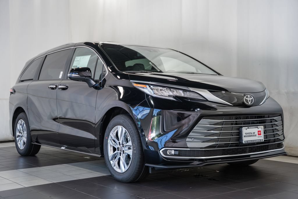 New 2026 Toyota Sienna Limited