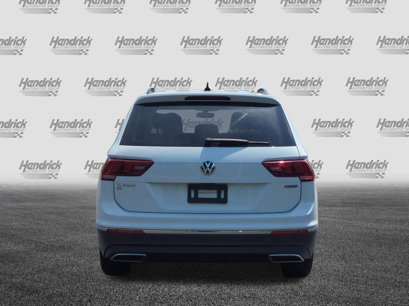 Used 2021 Volkswagen Tiguan SE w/ Panoramic Sunroof Package AWD/4WD image 9