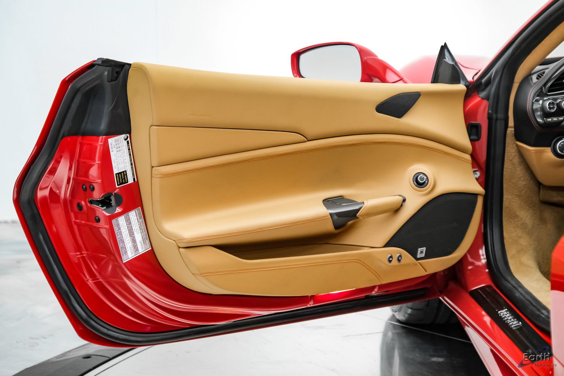 Used 2017 Ferrari 488 GTB RWD image 94