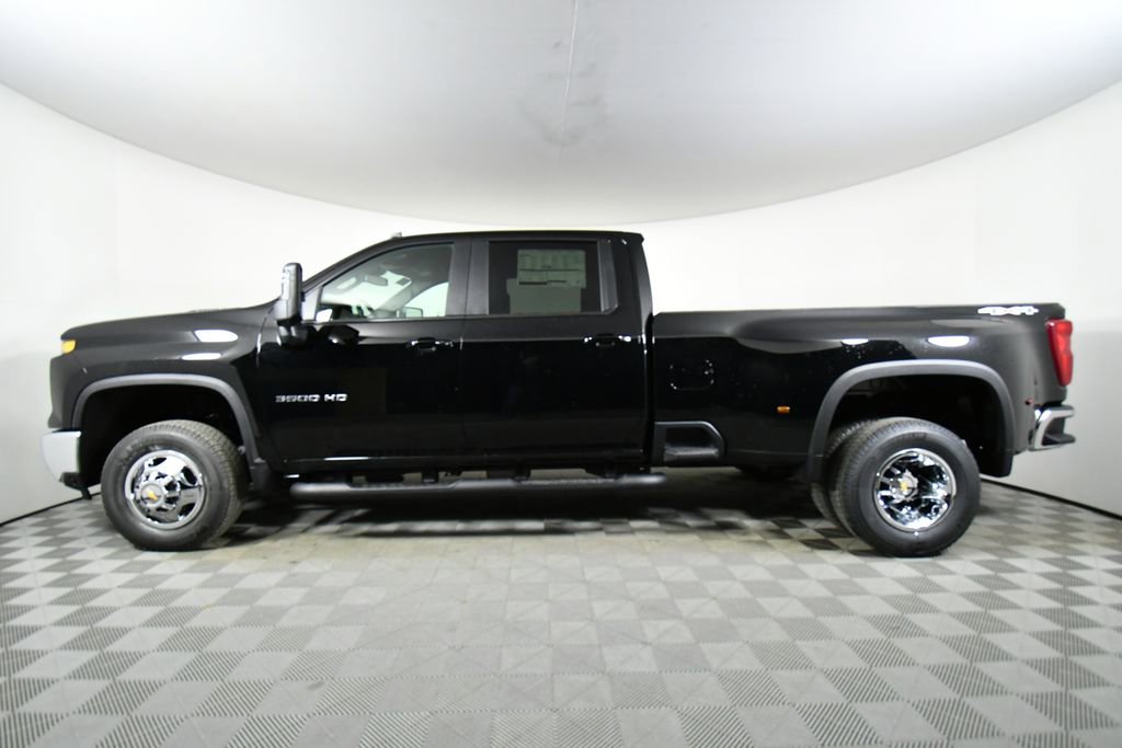 New 2026 Chevrolet Silverado 3500 LT w/ Safety Package image 16