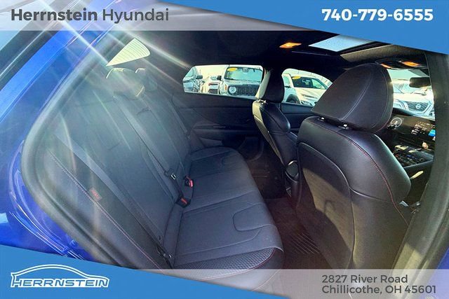 Used 2025 Hyundai Elantra N Line image 25