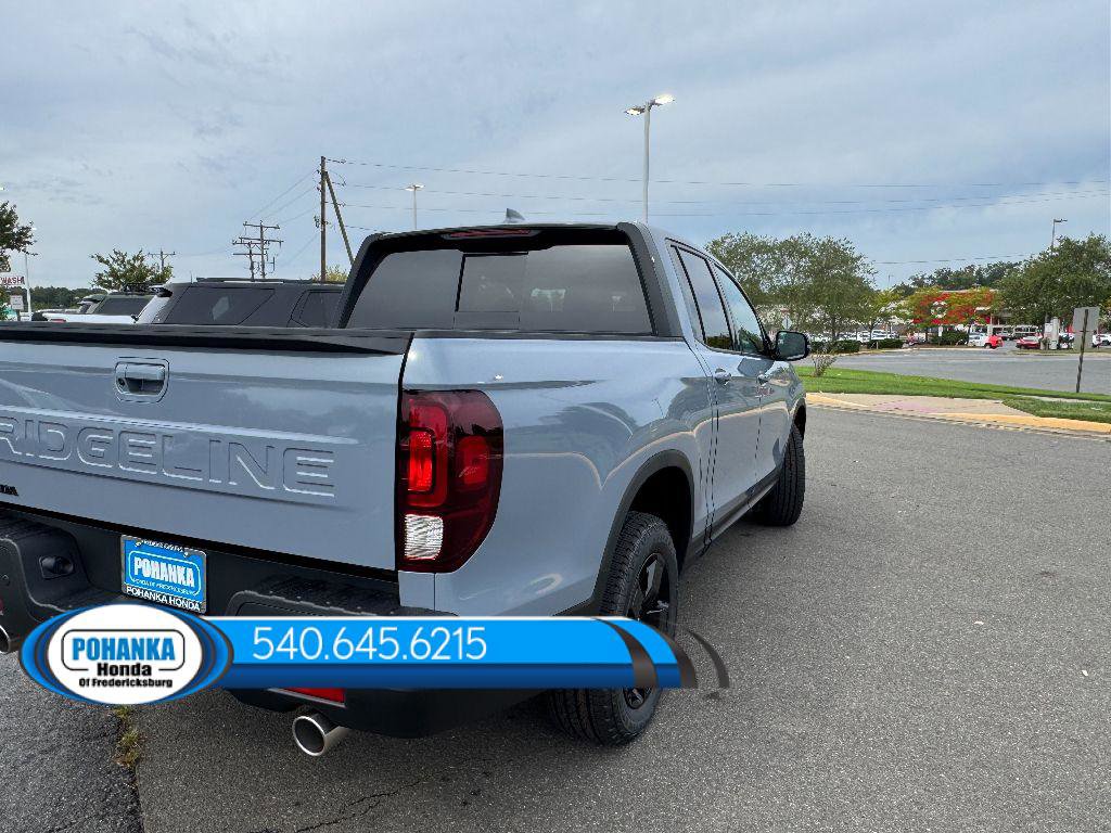 New 2026 Honda Ridgeline Black Edition image 7