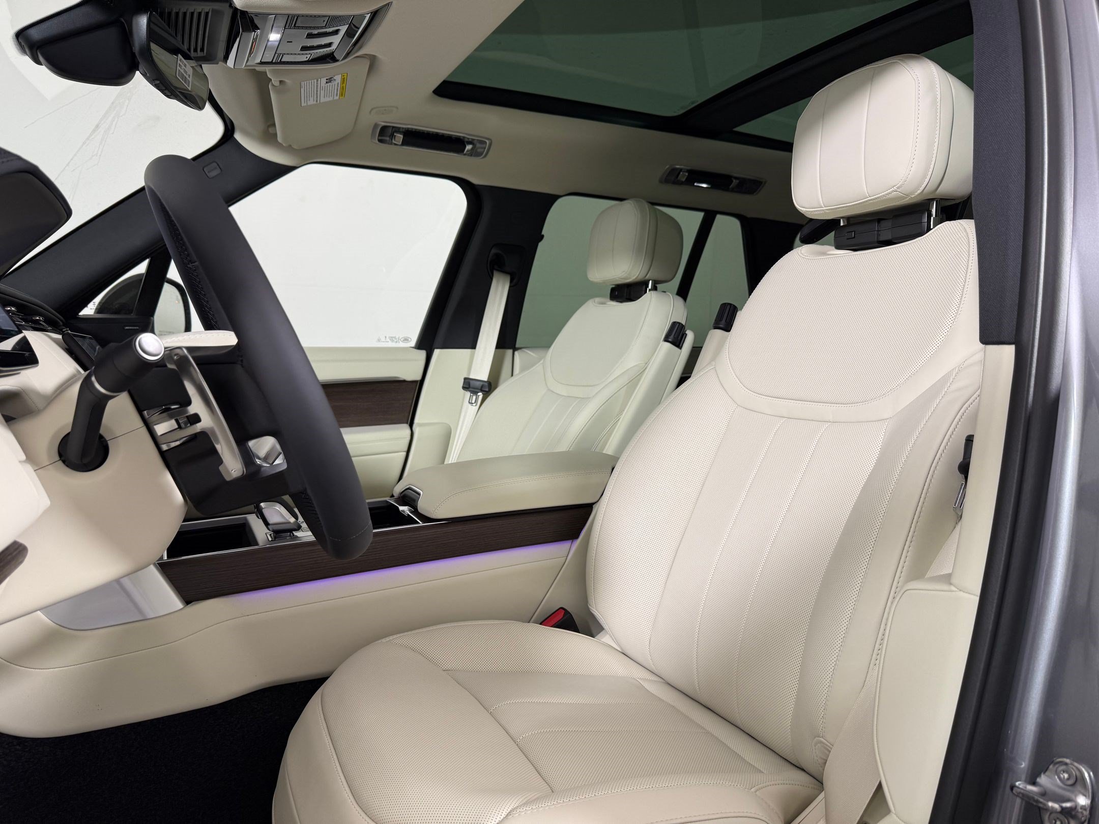 New 2026 Land Rover Range Rover SE AWD/4WD image 26