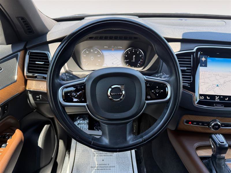 Used 2022 Volvo XC90 T6 Momentum w/ Advanced Package AWD/4WD image 14