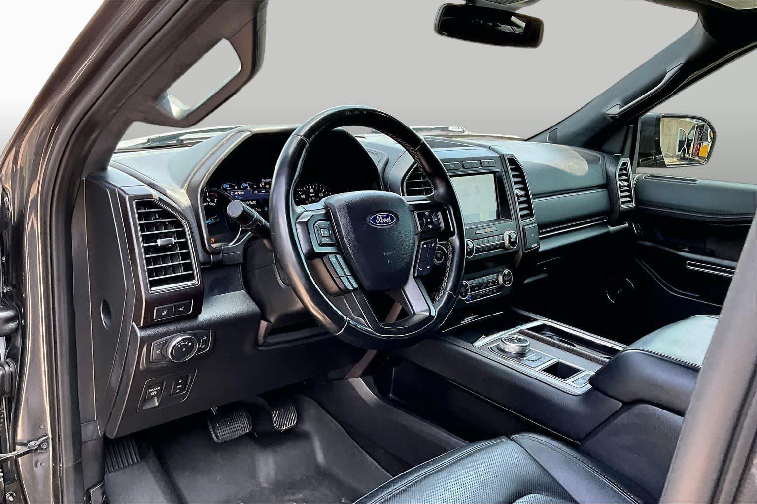 Used 2020 Ford Expedition Limited w/ Special Edition Package RWD image 18