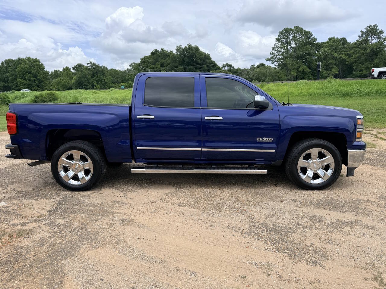 Used 2014 Chevrolet Silverado 1500 LTZ w/ Texas Edition, 1LZ Trim RWD image 6