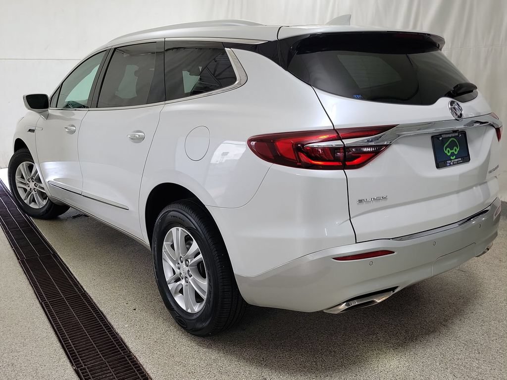 Certified 2018 Buick Enclave Essence FWD image 8