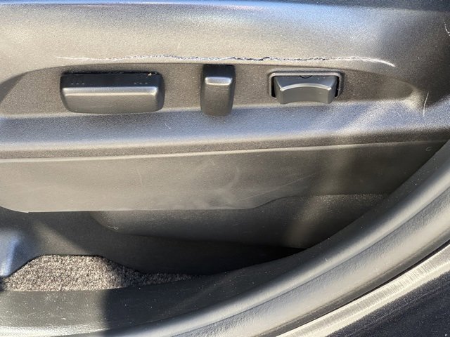 Used 2016 Chevrolet Equinox LT w/ Convenience Package image 18