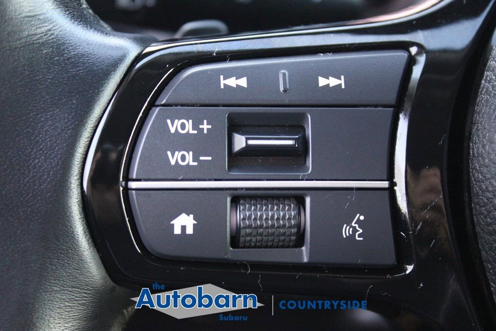 Used 2023 Honda Pilot Touring image 13