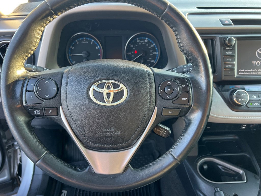 Used 2018 Toyota RAV4 Adventure image 24