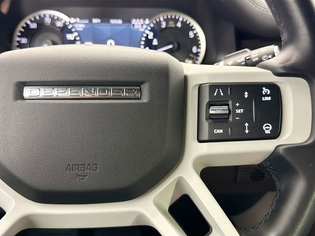 Used 2023 Land Rover Defender 110 X-Dynamic SE AWD/4WD image 12