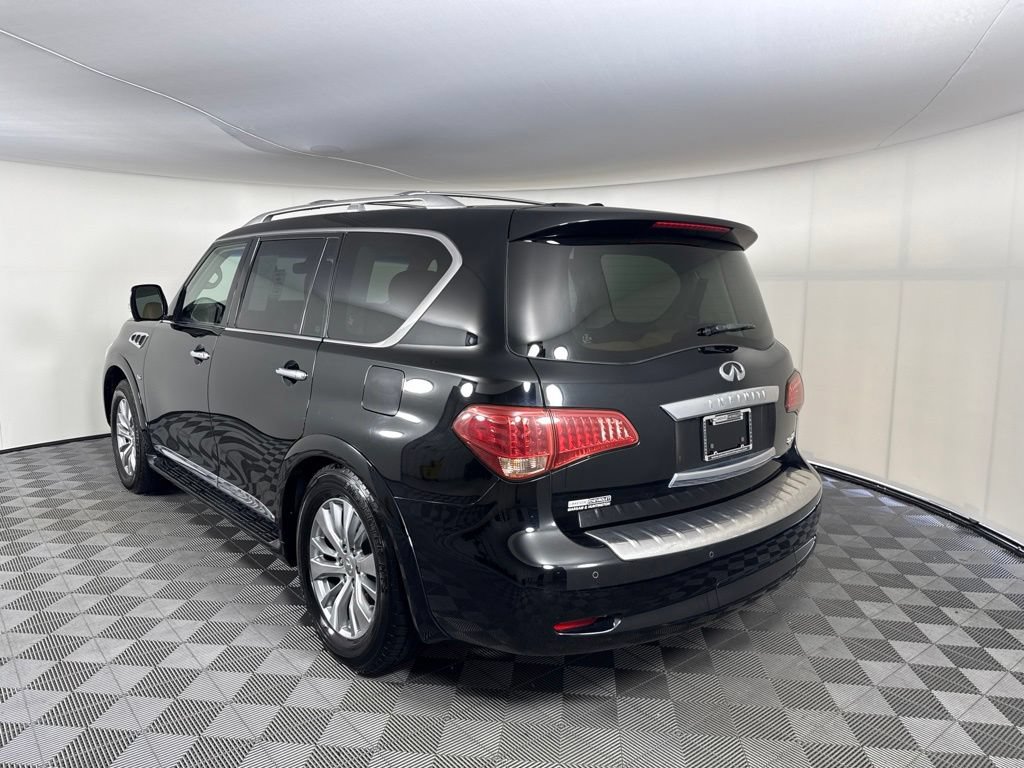 Used 2016 INFINITI QX80 4WD w/ Signature Edition Package image 3