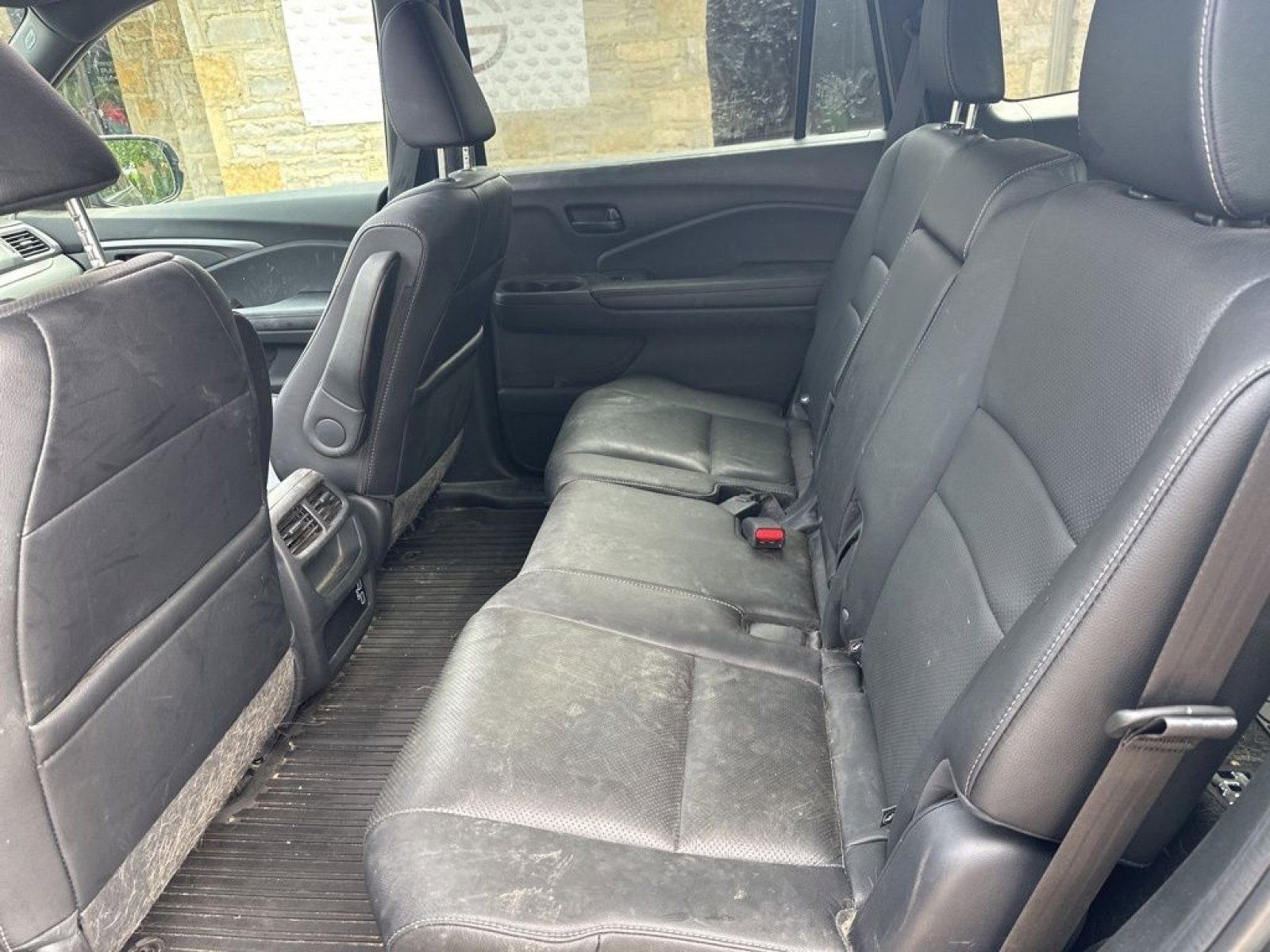 Used 2023 Honda Passport EX-L image 15