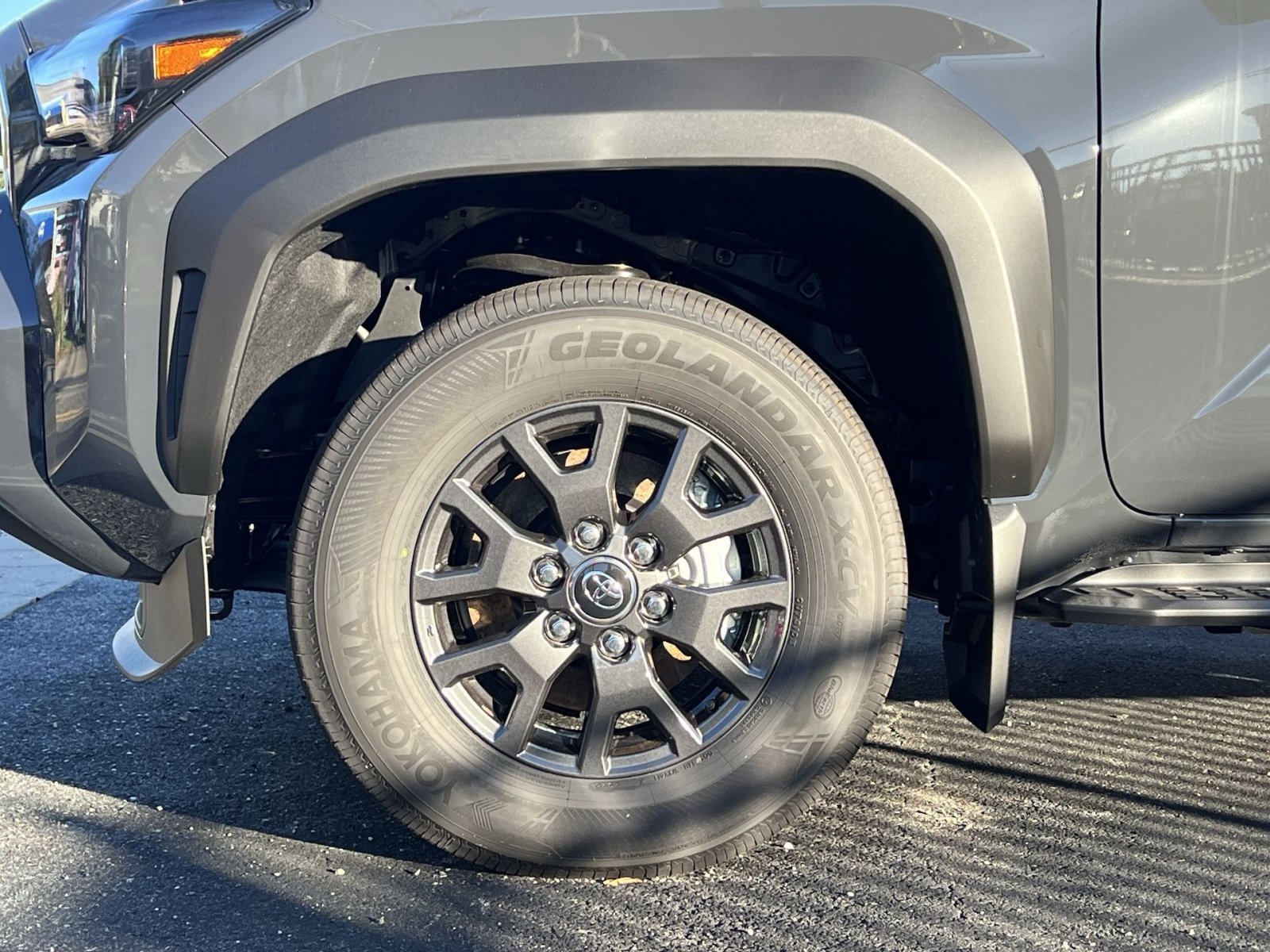 New 2026 Toyota 4Runner SR5 AWD/4WD image 4