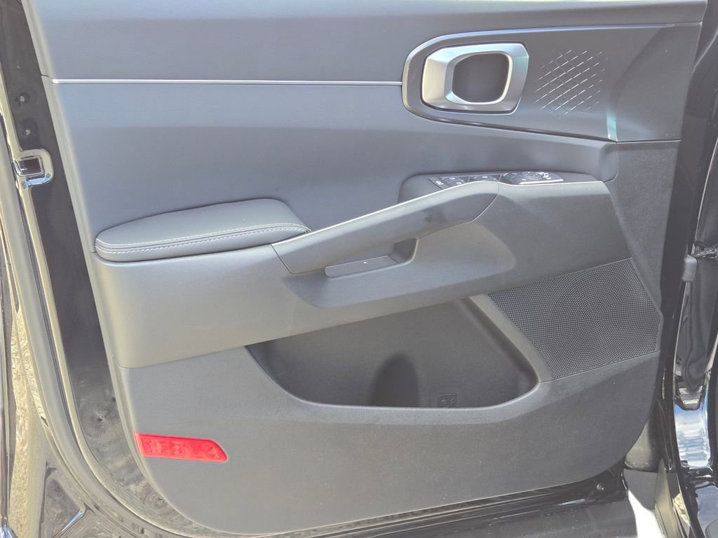 New 2026 Kia Sorento LX image 15