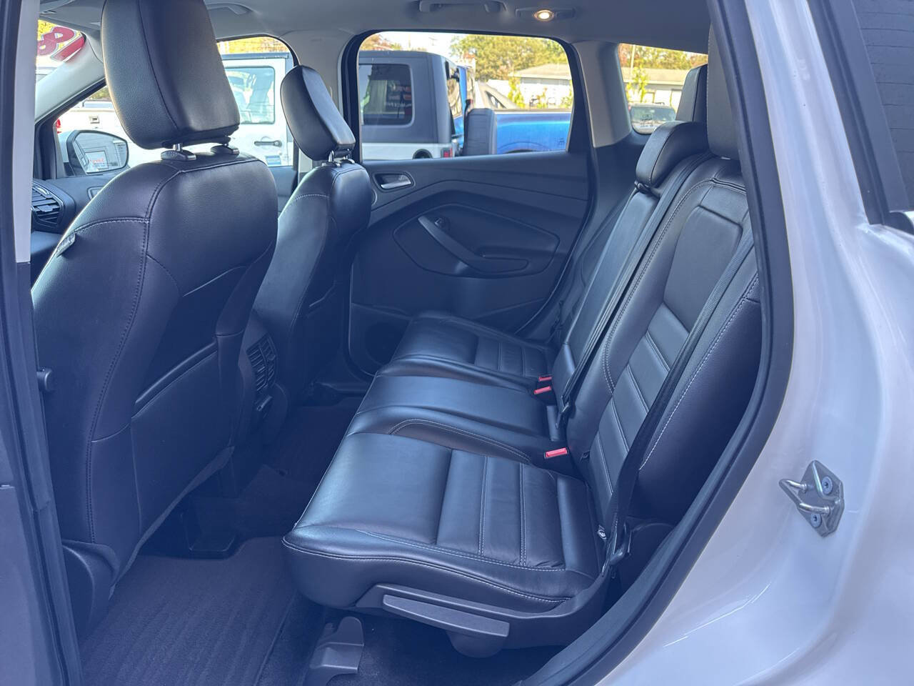 Used 2018 Ford Escape Titanium w/ Ford Safe & Smart Package image 18