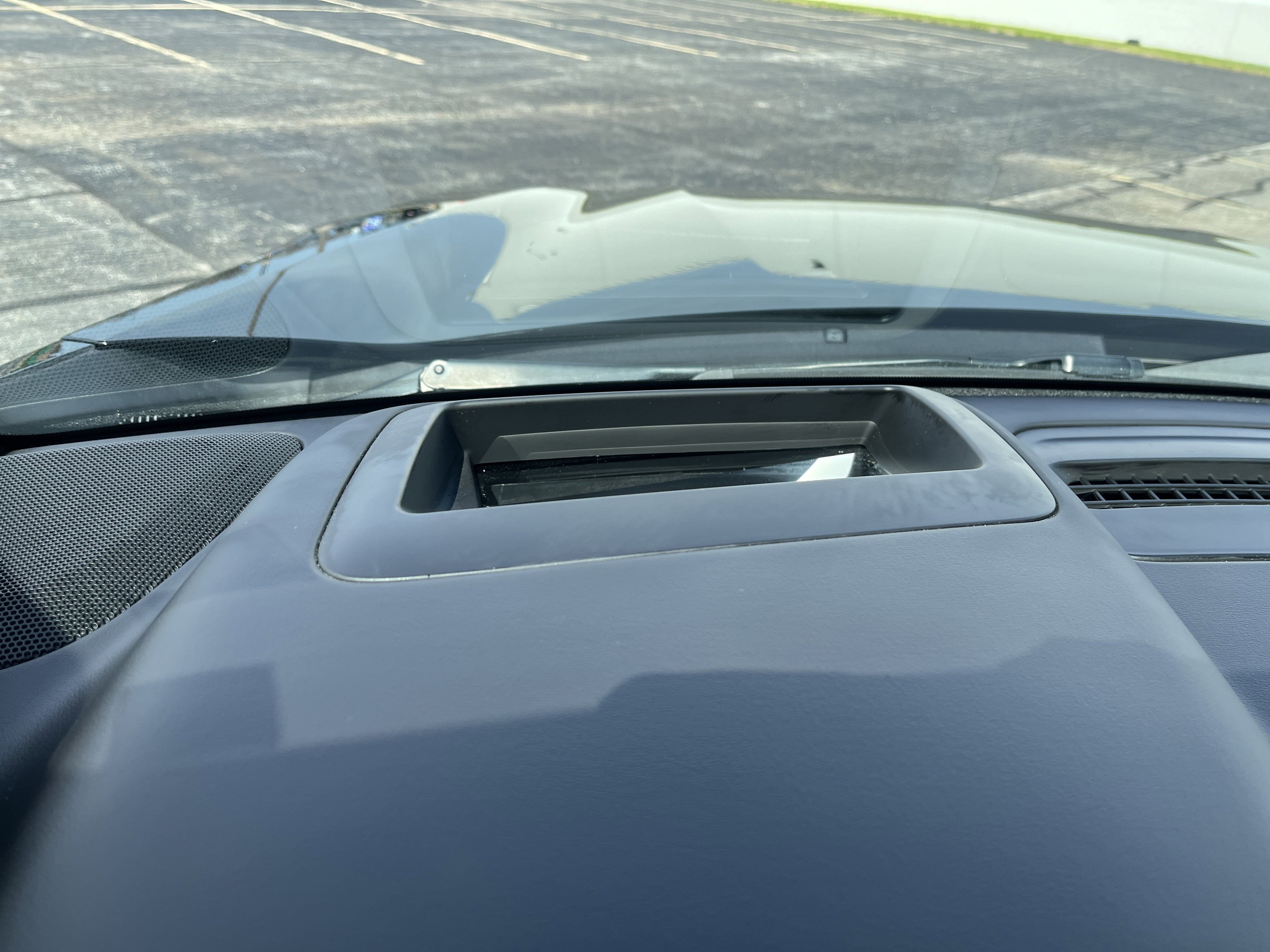 Used 2023 Chevrolet Tahoe High Country w/ Advanced Technology Package image 31