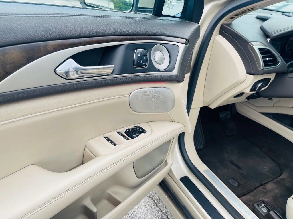 Used 2017 Lincoln MKZ Reserve w/ Luxury Package image 20