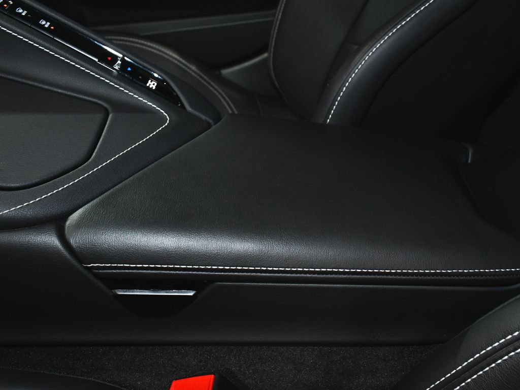 Used 2024 Chevrolet Corvette Stingray Convertible RWD image 41