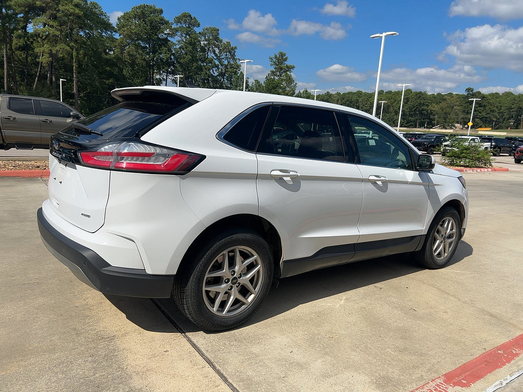 Used 2023 Ford Edge SEL AWD/4WD image 2