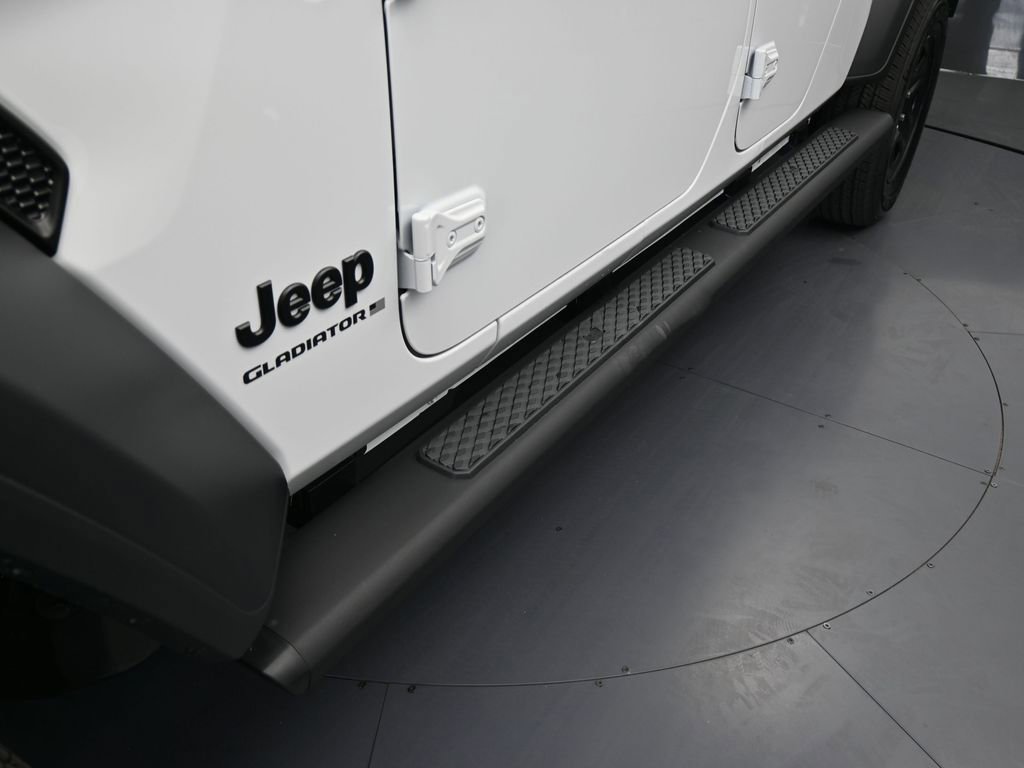 New 2026 Jeep Gladiator Sport AWD/4WD image 26