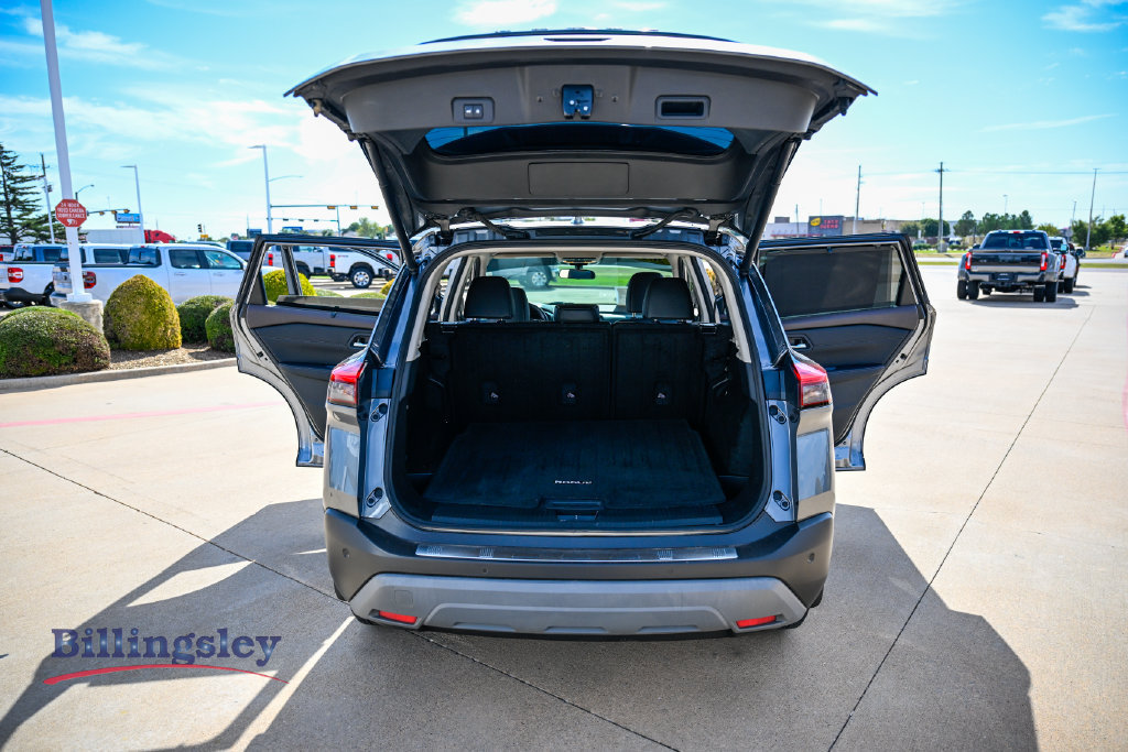 Used 2023 Nissan Rogue SV w/ SV Premium Package AWD/4WD image 17