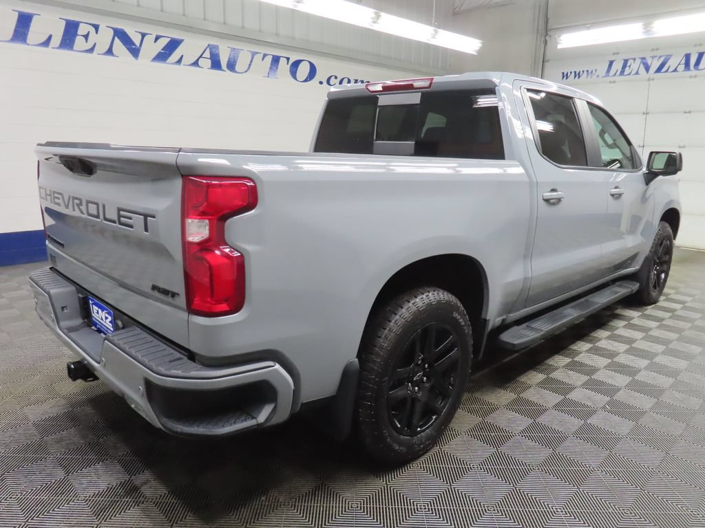 Used 2025 Chevrolet Silverado 1500 RST AWD/4WD image 6