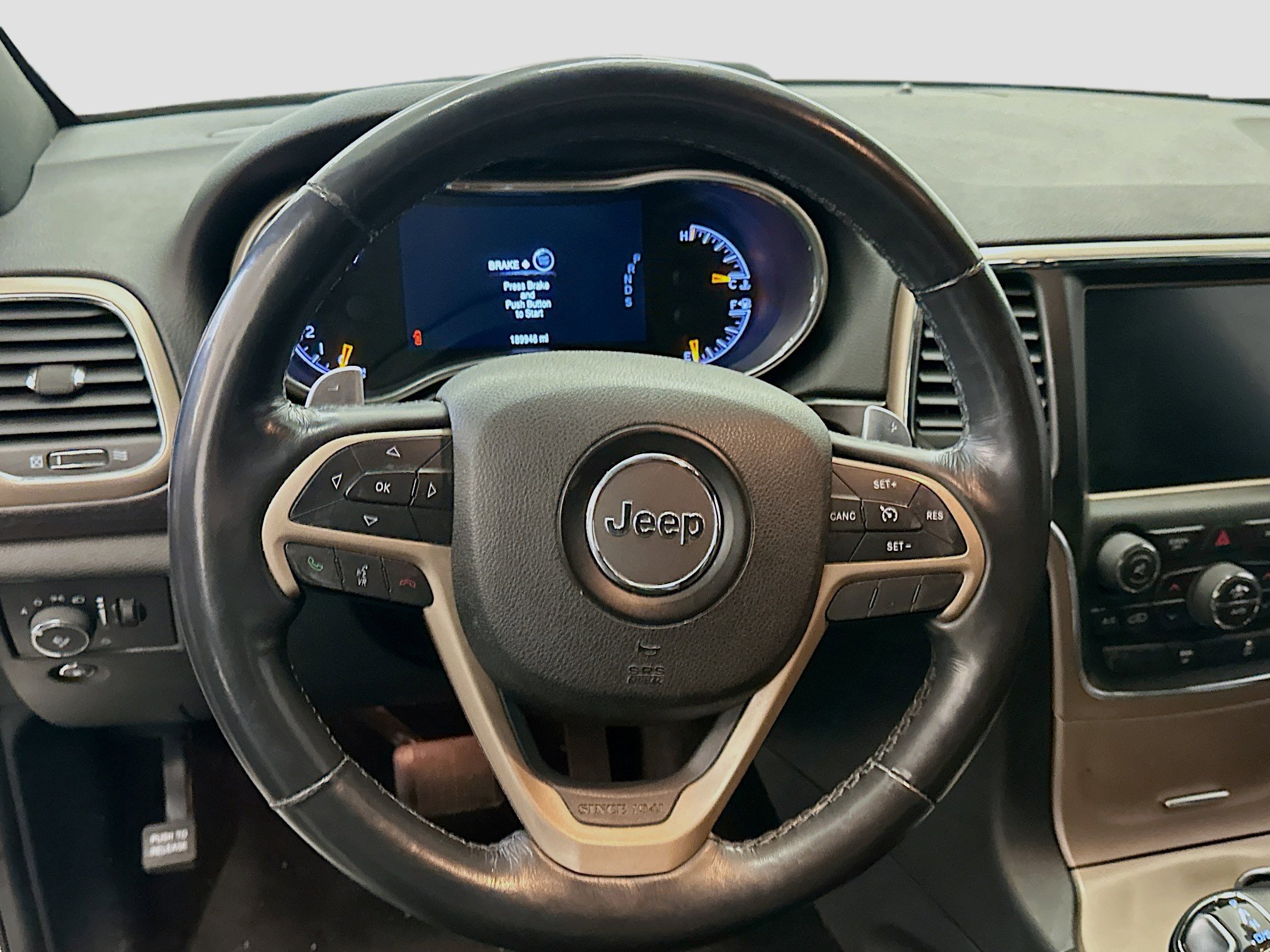 Used 2015 Jeep Grand Cherokee Altitude image 18