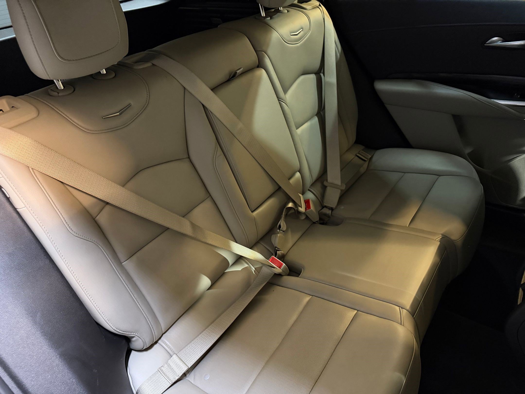 Used 2019 Cadillac XT4 Premium Luxury w/ Driver Awareness Package FWD image 40